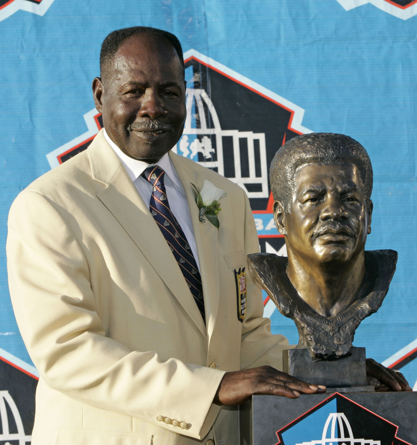 Emmitt Thomas